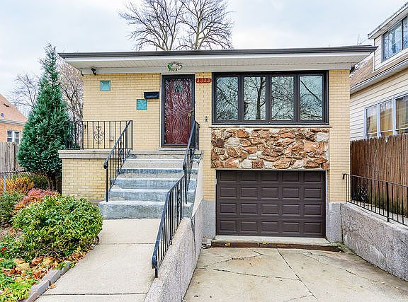 2nd image of 3323 N Oriole Ave