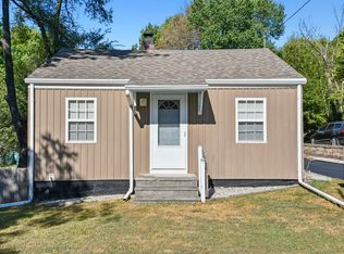 2447 N Kellett Ave, Springfield, MO 65803