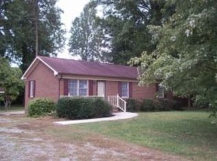 2037 Payne Rd, Graham, NC 27253
