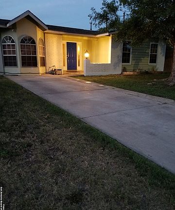 4th image of 3303 Coconino Dr