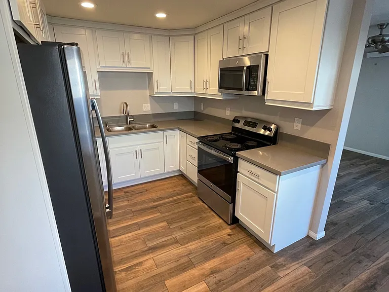 123 Melody Ln — Photo 3