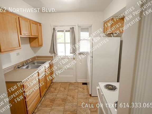 2nd image of 962 Northwest Blvd