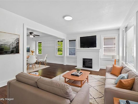 4th image of 1308 E 59th St