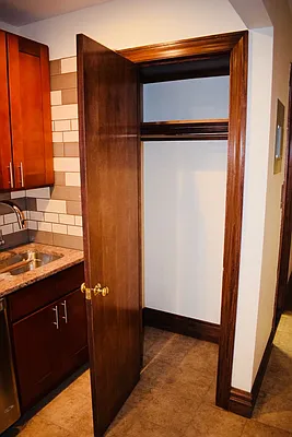Rented by Farran & Associates | media 3