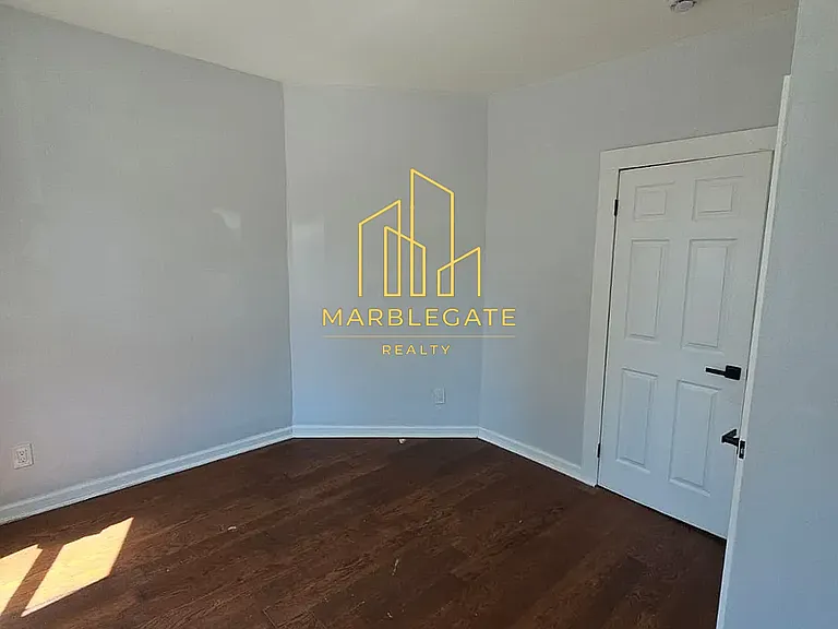 10 Rodwell Ave #11 — Photo 8