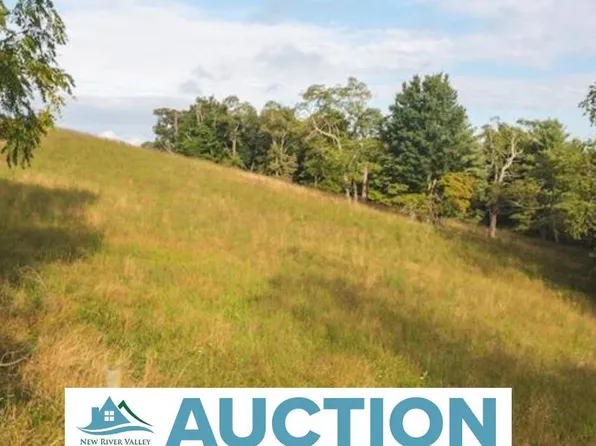 Pugh Rd NW, Riner, VA 24149