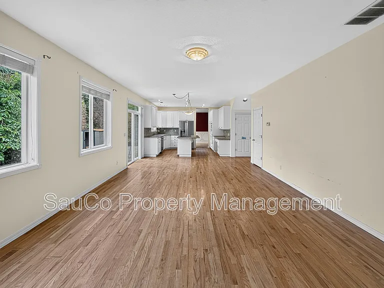 15870 NW Hackney Dr — Photo 11