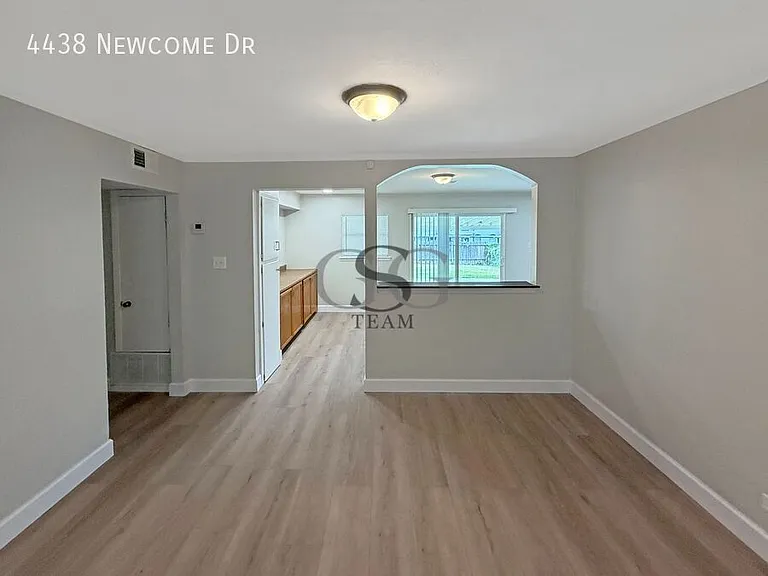 4438 Newcome Dr — Photo 26