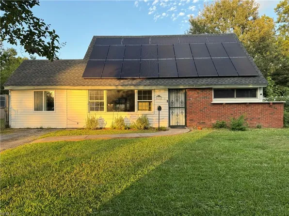 6112 Grimes Ct, Norfolk, VA 23518