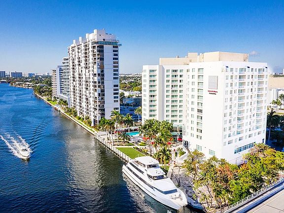 2nd image of 2670 E Sunrise Boulevard #709