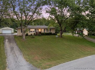 2115 Cherry Cir, Georgetown, IN 47122