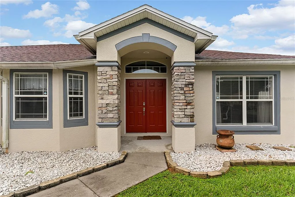 3 bed, 2.0 bath, 1627 sqft, $2,500 — Photo 3