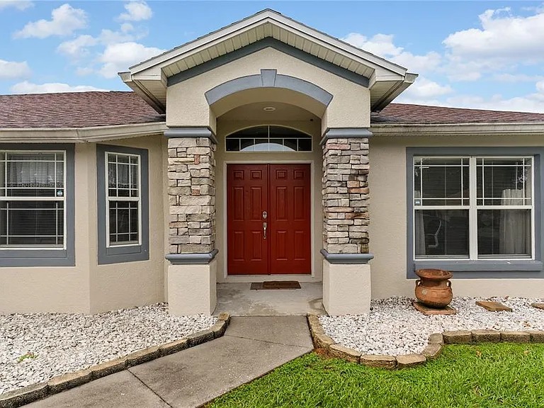 8207 Westmont Terrace Dr — Photo 3