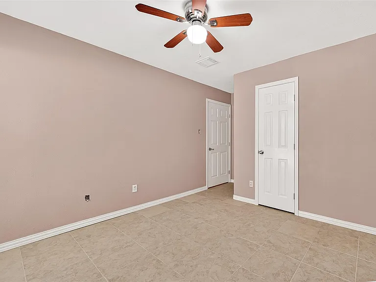 7403 Shady Vale Ln — Photo 35