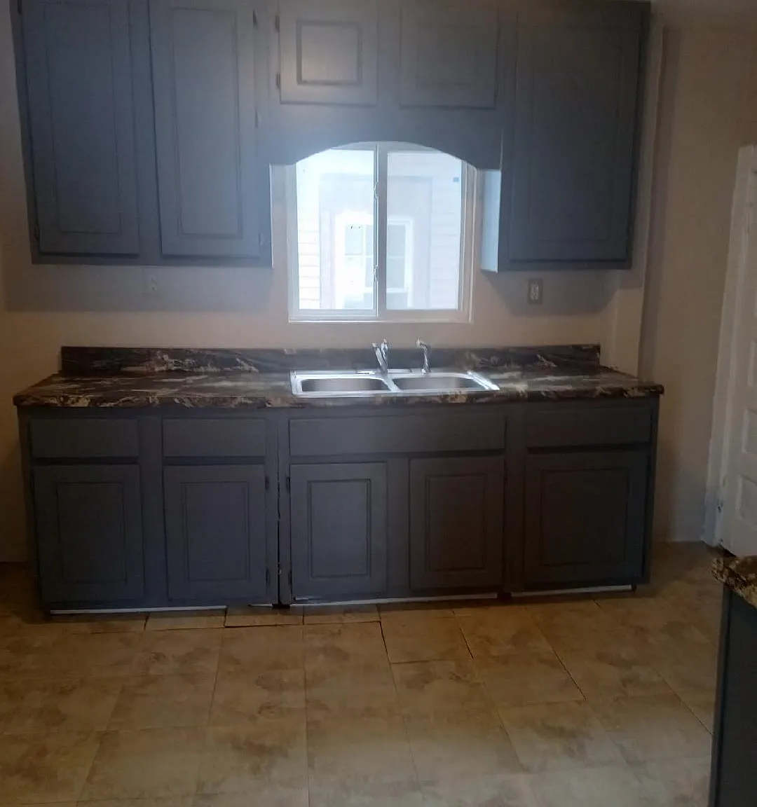 3 bed, 1109 sqft, $1,175 — Photo 2