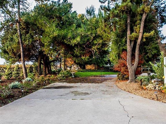 2nd image of 8707 E Harney Ln