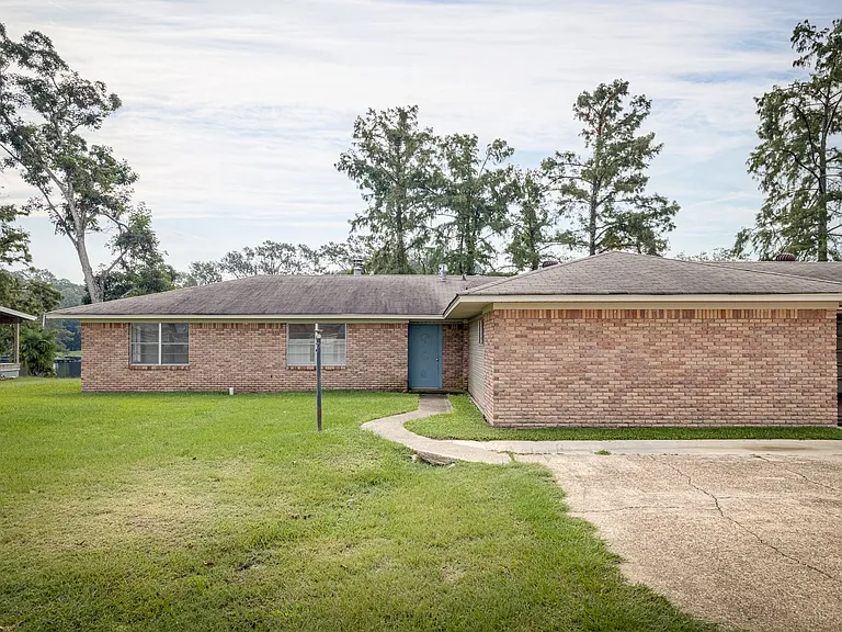 2030 Old Sterlington Rd — Photo 1