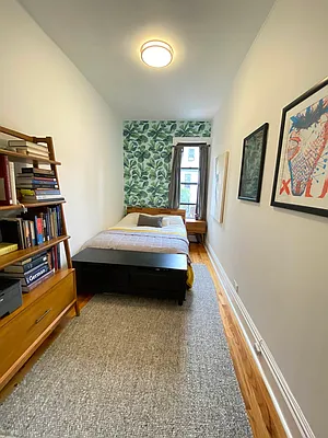 Rented by Harris Philip NYC | media 37