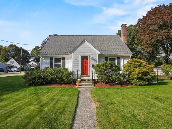 104 Elmwood St, Auburn, MA 01501