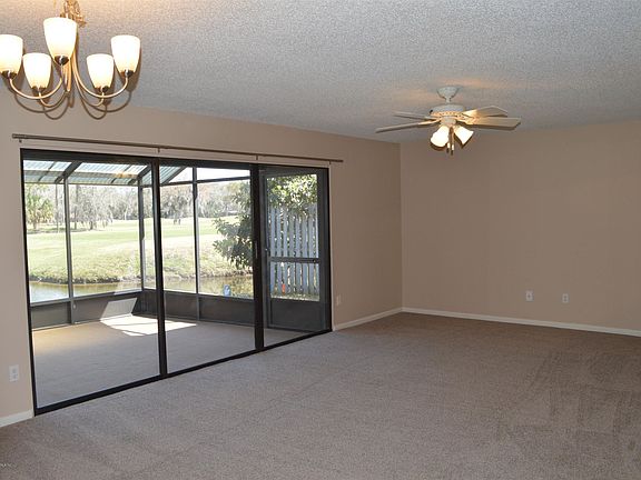 3rd image of 158 Bermuda Ct