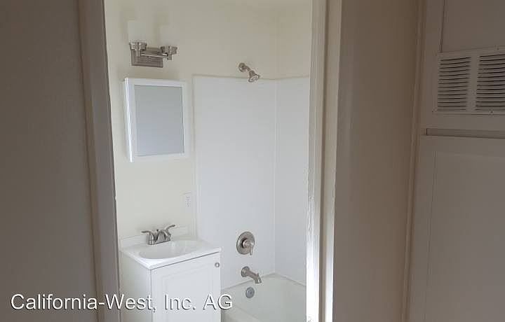 2nd image of 202 S Rena St APT 1