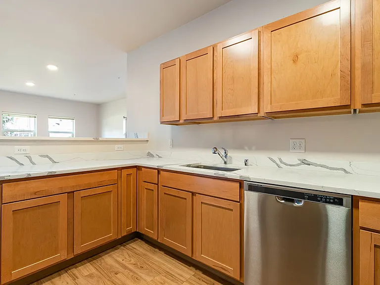 Cedar Grove Apartments — Photo 43