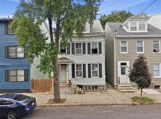 813 Ferry St, Easton, PA 18042