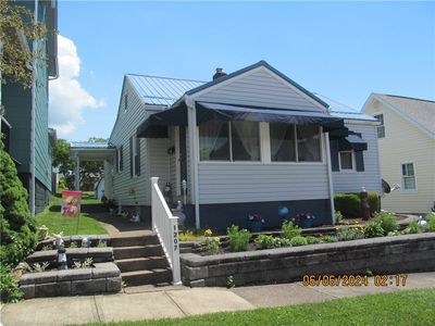 1207 Poplar St S, Greensburg, PA, 15601