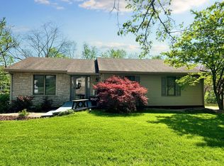 1136 Chinoe Rd, Lexington, KY 40502