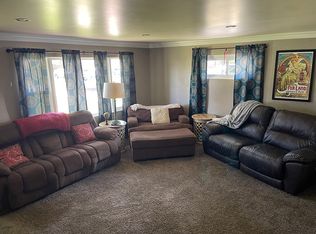 1621 N Hickory Rd, South Bend, IN 46635