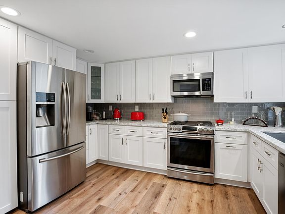 5th image of 3784 Balboa Ter Unit C