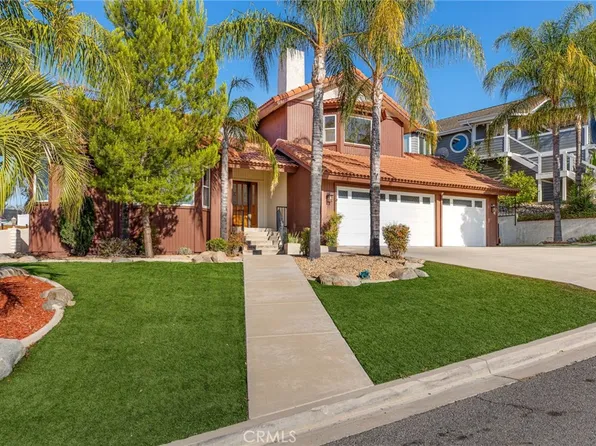 22627 Calcutta Dr, Canyon Lake, CA 92587