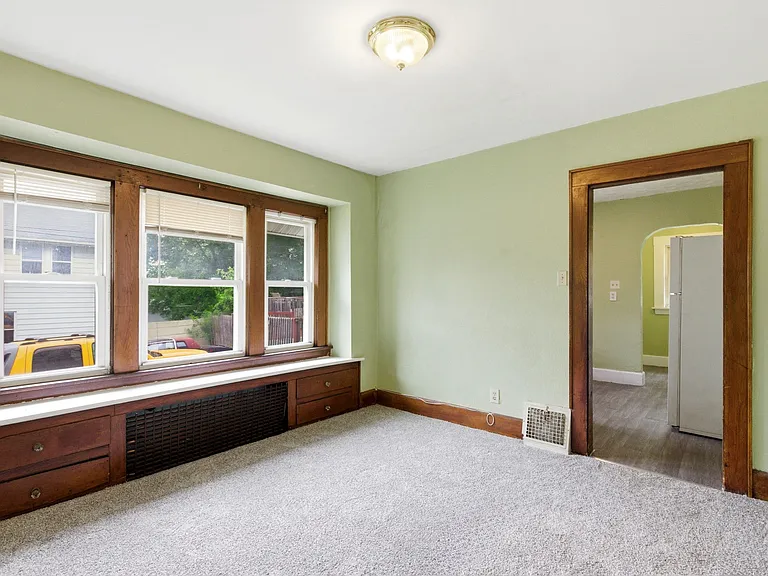 1387 Laffer Ave — Photo 5