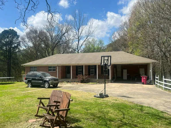 513 Viar Rd, Dyersburg, TN 38024