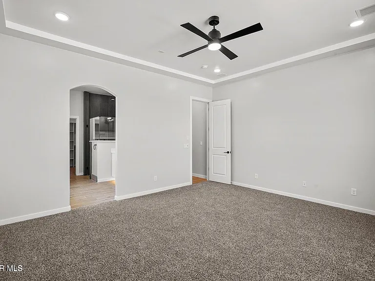 7305 Cimarron Rim Dr — Photo 45