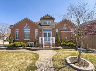 142 Saffron St, Markham, ON L6E1M3