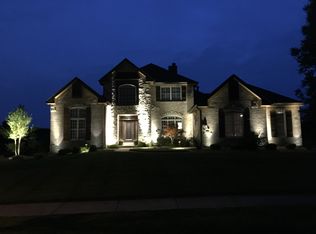 70 Saybridge Manor Pkwy, Lake Saint Louis, MO 63367