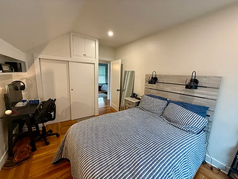 31 Slocum St — Photo 10