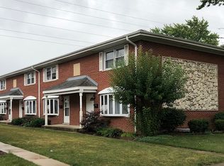 513 Barnsdale Rd #A, La Grange Park, IL 60526