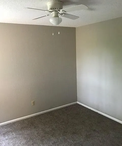 127 N Crest Dr — Photo 8