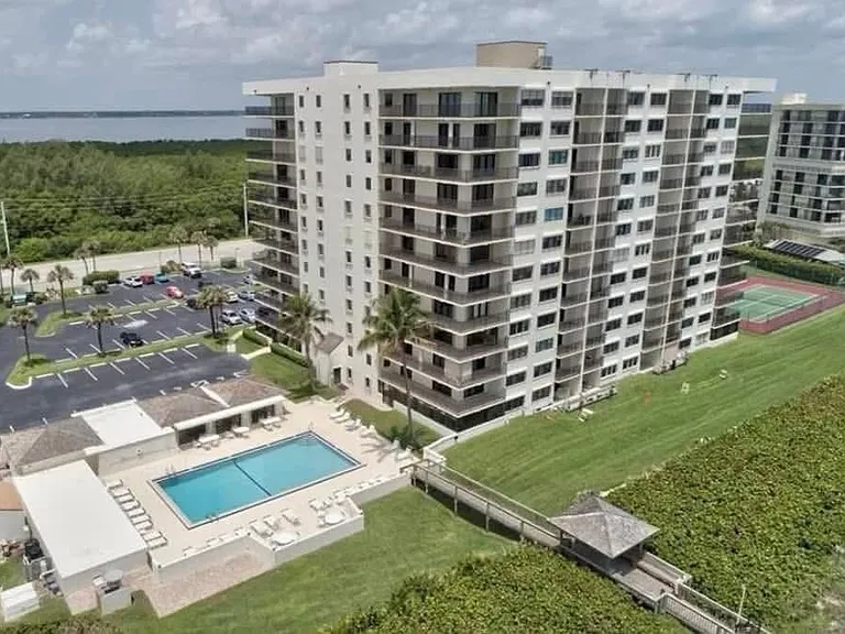 10044 S Ocean Dr #1208 — Photo 26
