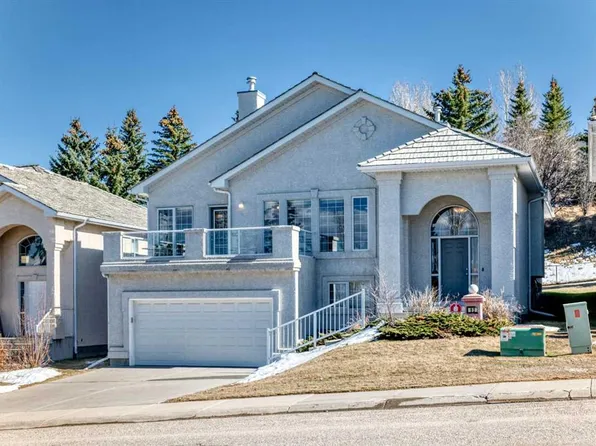 92 N Hamptons Dr NW, Calgary, AB T3A 5P7