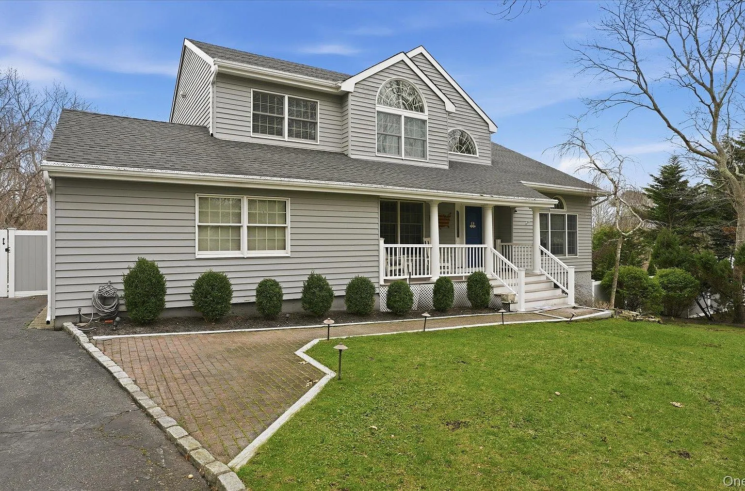 5 bed, 3.5 bath, 2168 sqft, $20,000 — Photo 2