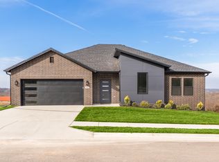 1001 W Jay Street, Ozark, MO 65721