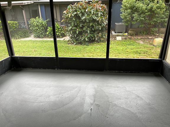 4th image of 2756 Brandon Cir