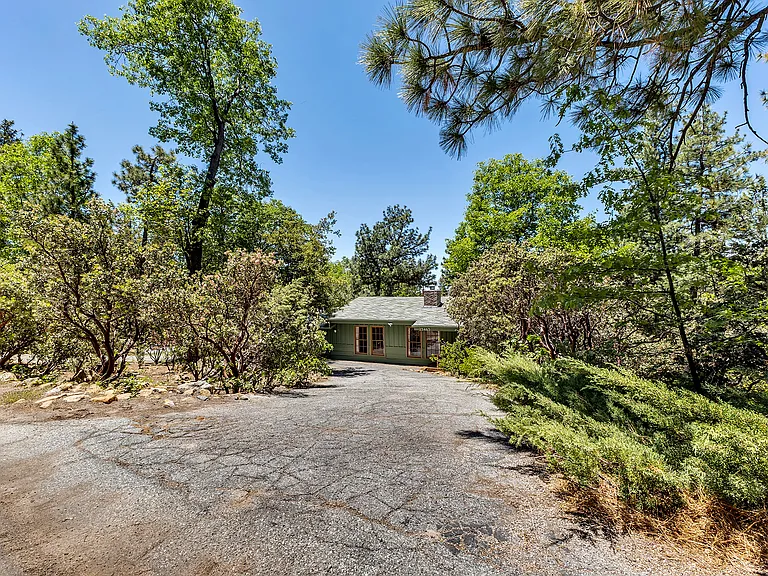 25465 Seneca Dr — Photo 63