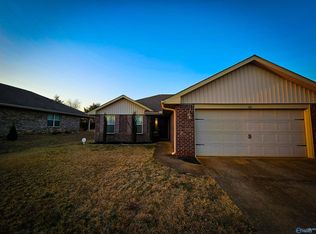 184 Fields Pond Dr, Madison, AL 35756