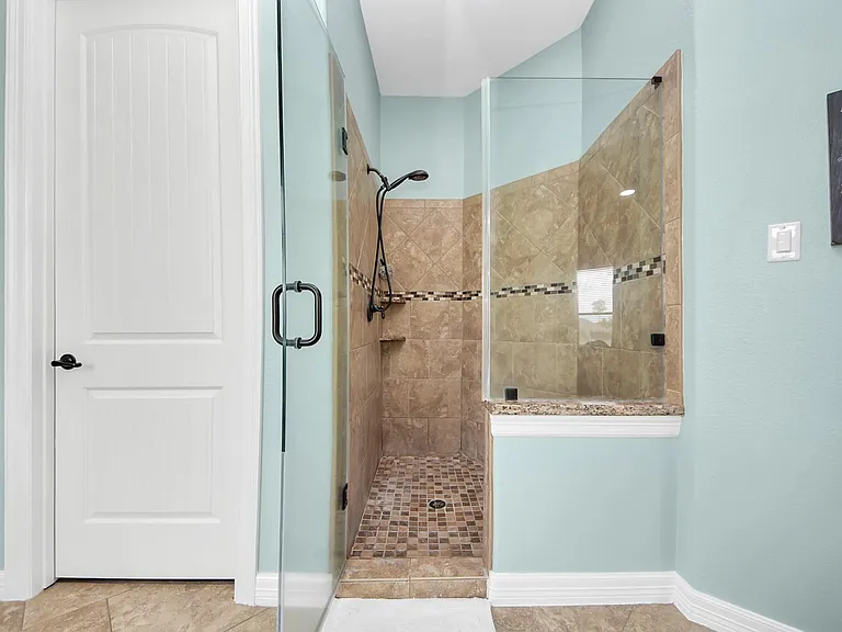 11726 W Grand Pond Dr — Photo 32