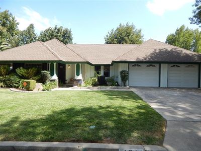 121 Mainberry Dr, Madera, CA, 93637