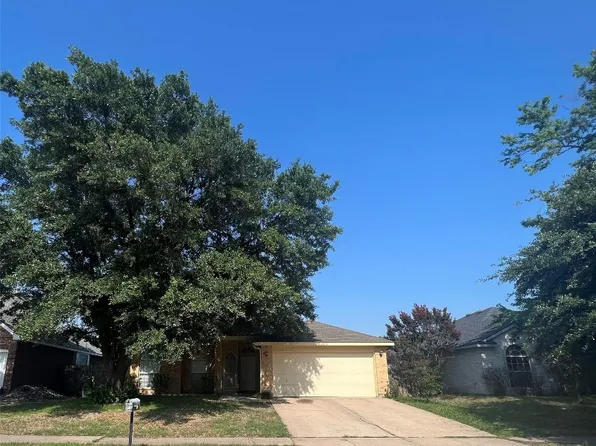 5803 Marquette St, Arlington, TX 76018